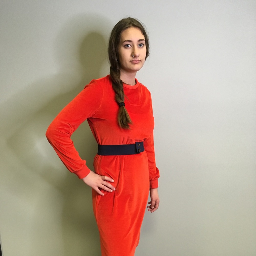 Red*Retro*Vintage*Velour*Dress*80’s*Long sleeves